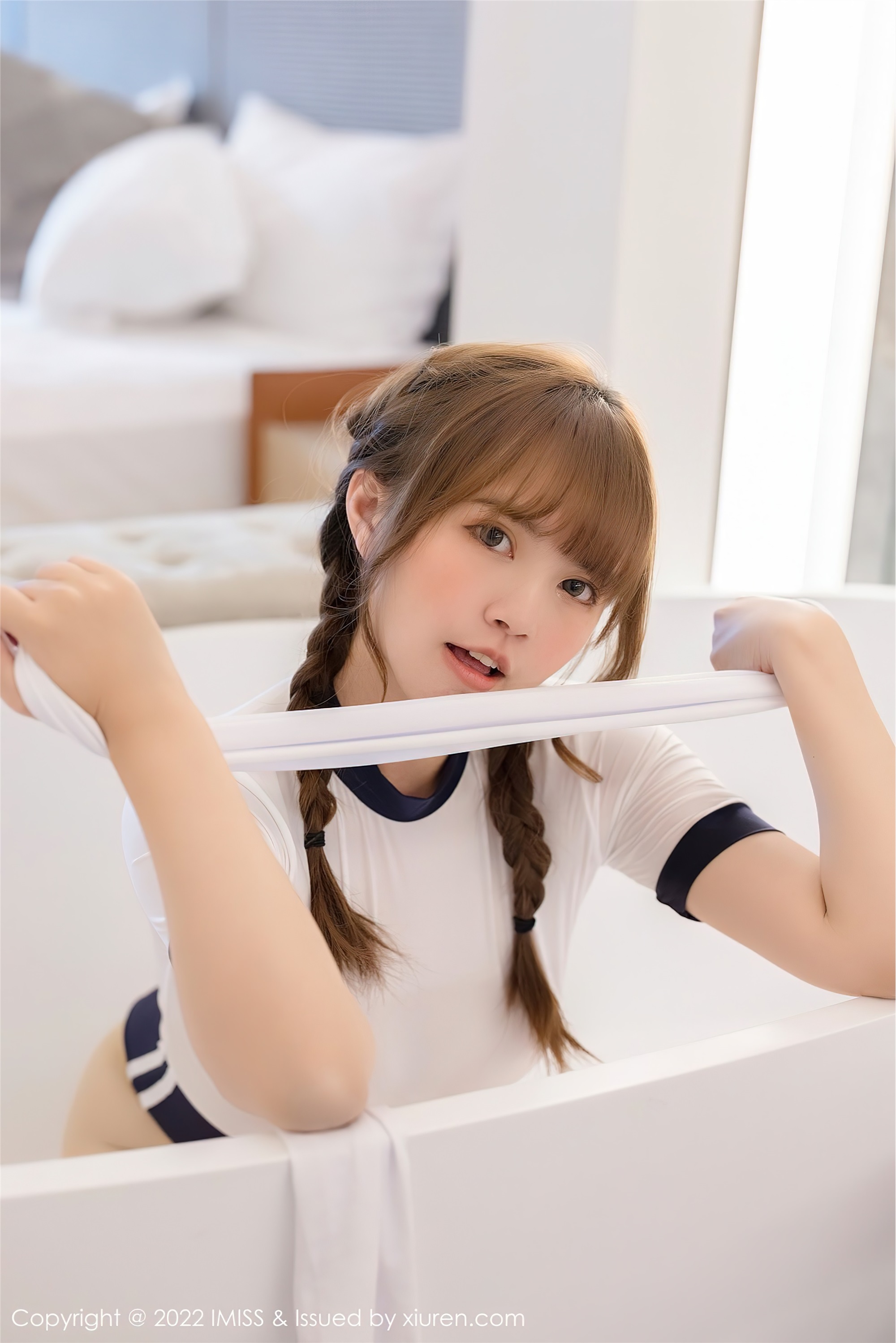 IMiss爱蜜社 2022.05.11 Vol.681 张思允